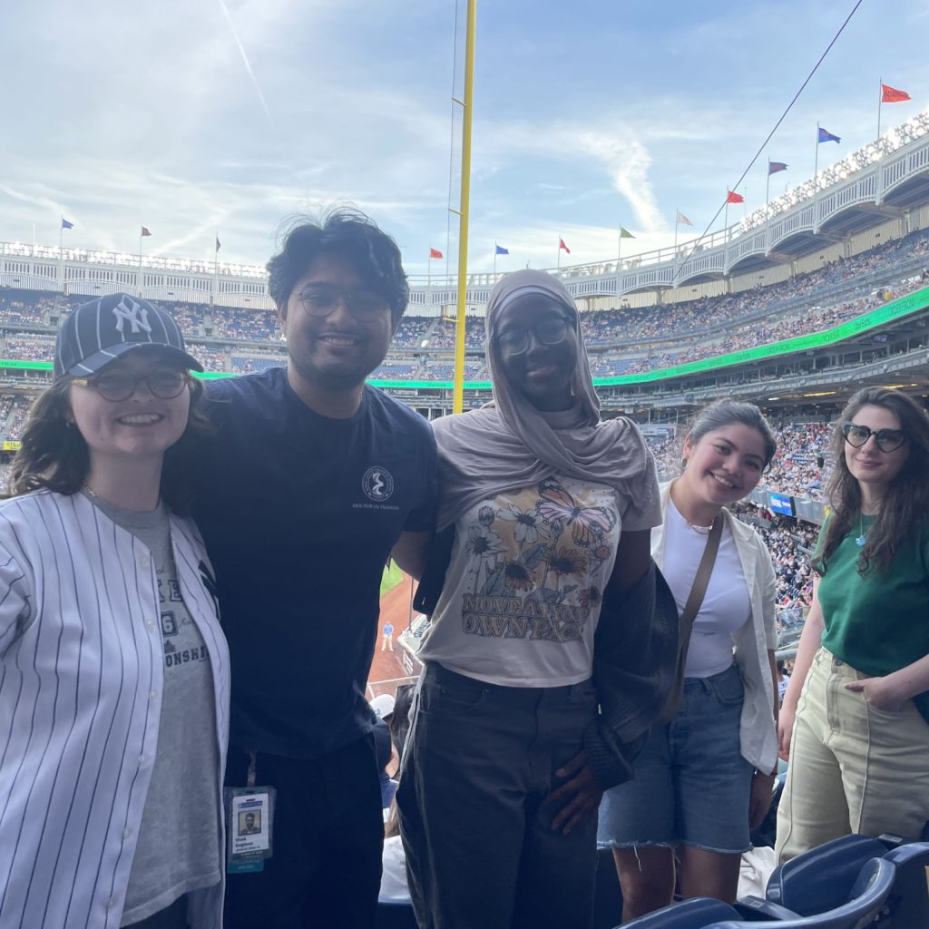 Sussman Lab goes to the Yankee Game